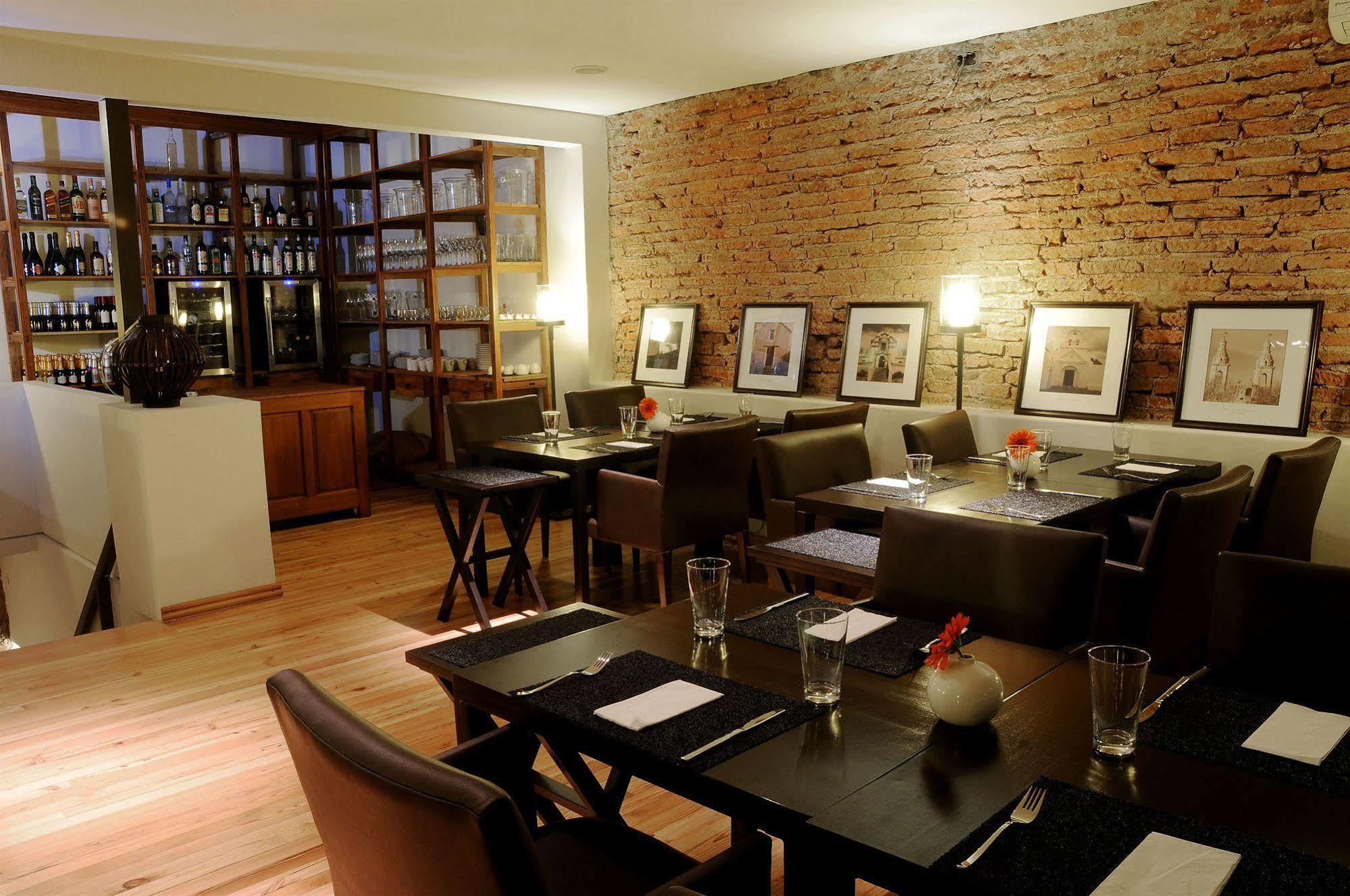 Azur Real Boutique & 4* Córdova